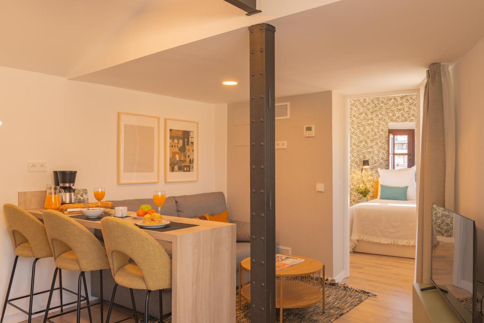 Feelathome Atarazanas Apartments Μάλαγα Εξωτερικό φωτογραφία
