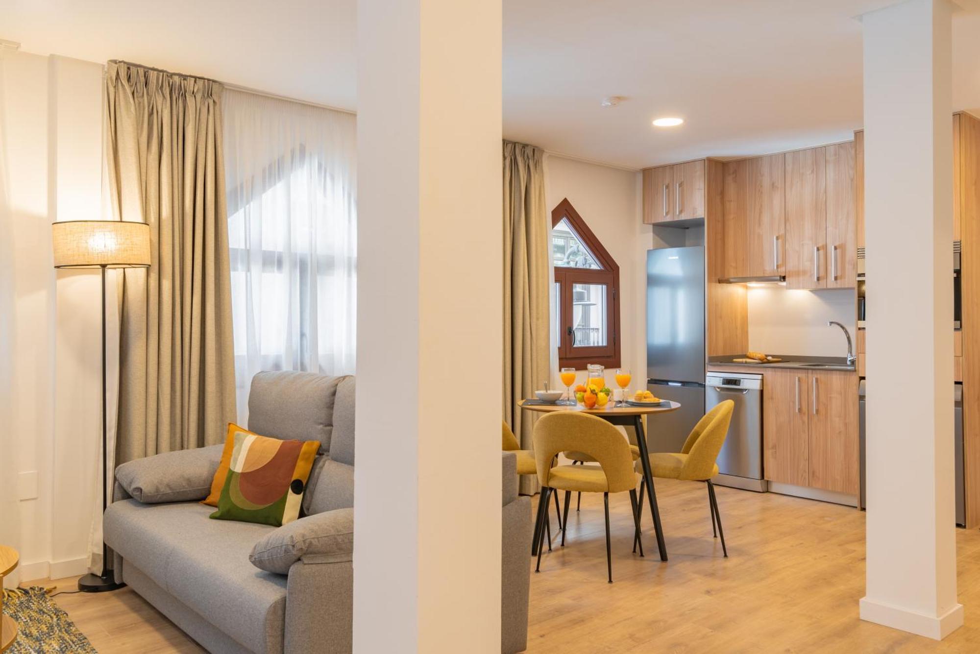 Feelathome Atarazanas Apartments Μάλαγα Εξωτερικό φωτογραφία